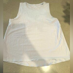 Lululemon workout top